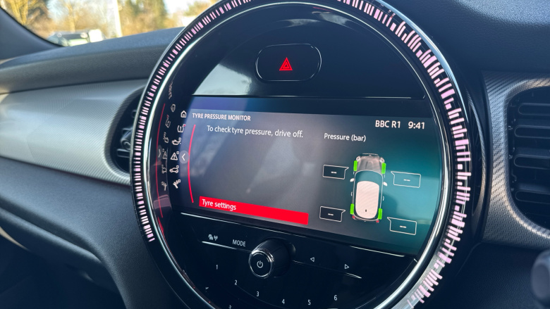 MINI Hatchback 2.0 Cooper S Exclusive 3dr Auto Petrol Hatchback